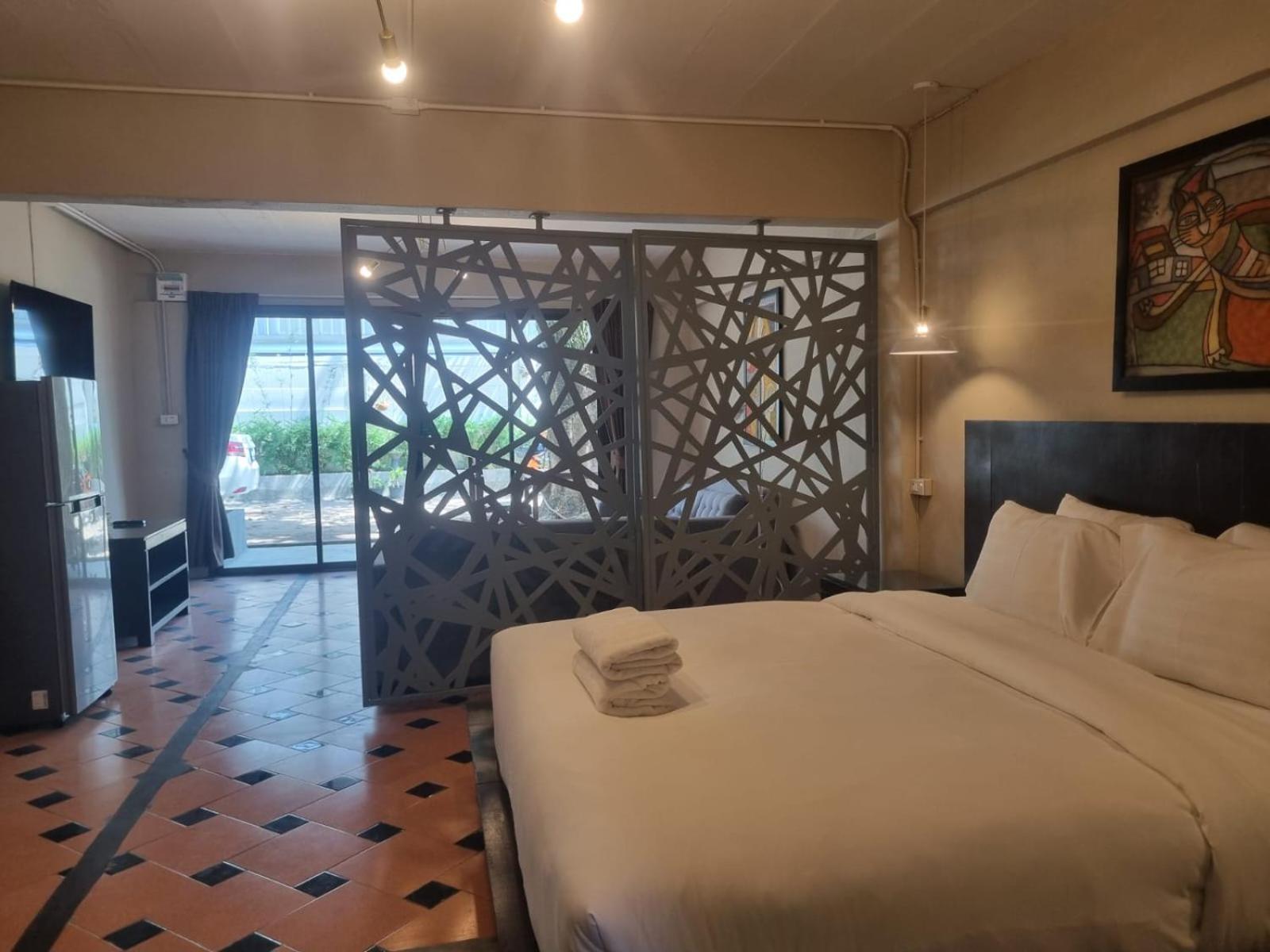 New Breakers Hotel Rawai Eksteriør billede